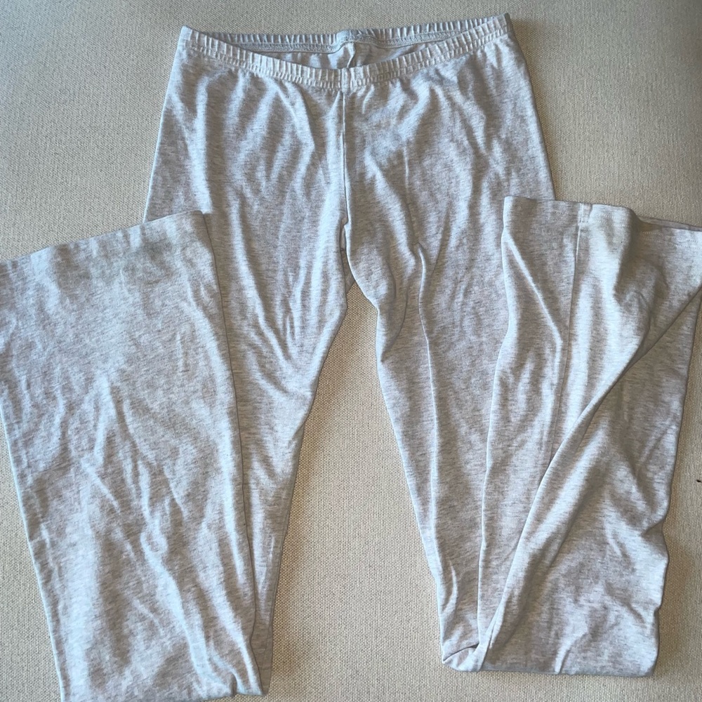 Brandy Melville yoga pants
